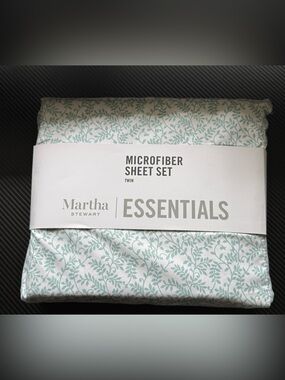 Martha Stewart Twin Microfiber Sheet Set - White with Light Teal Leaf Print